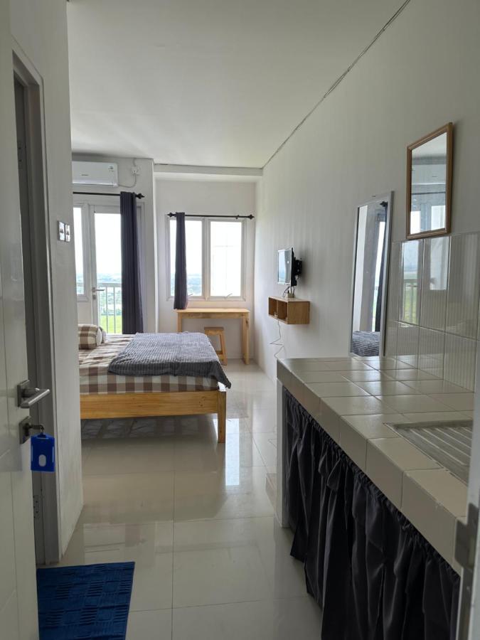 Apartment Grand Sentraland Karawang Manage By Laguna Room מראה חיצוני תמונה